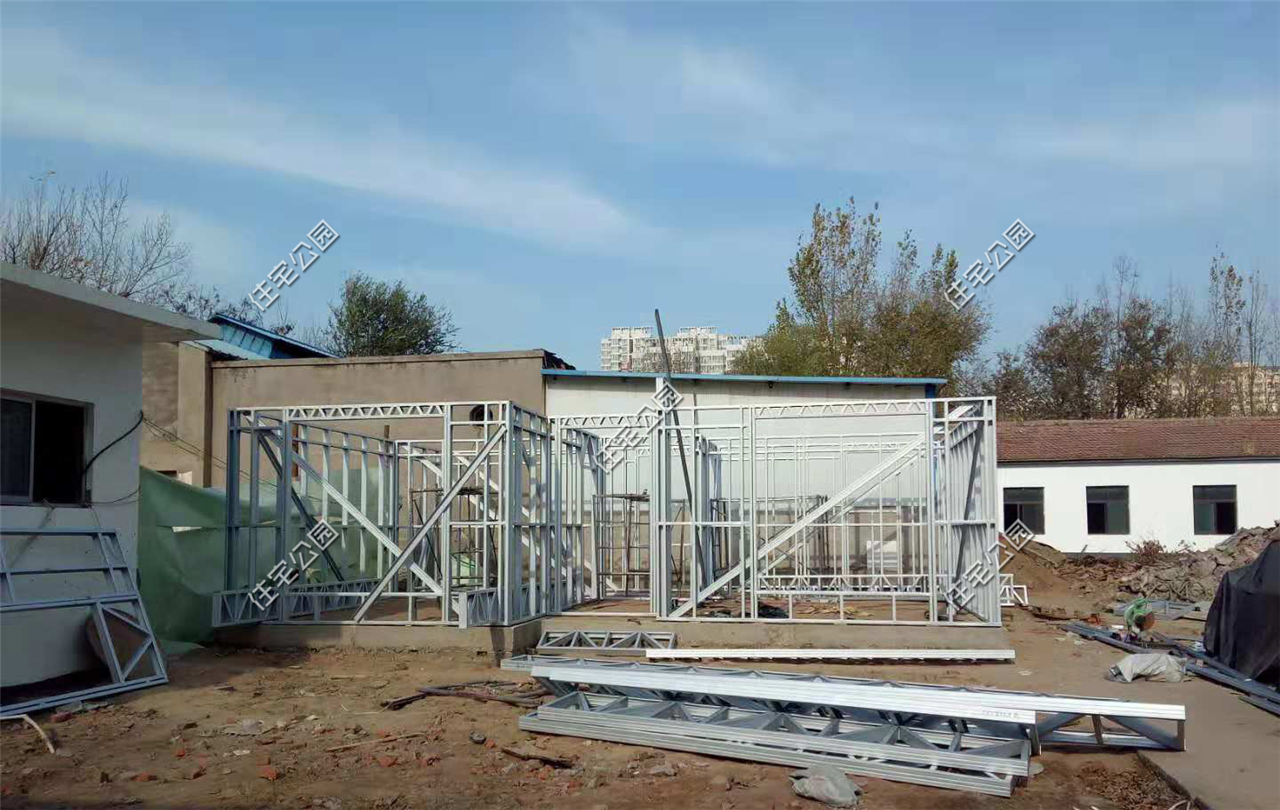 农村建轻钢房划算吗多少钱一平米,农村7万元能建一层轻钢房不