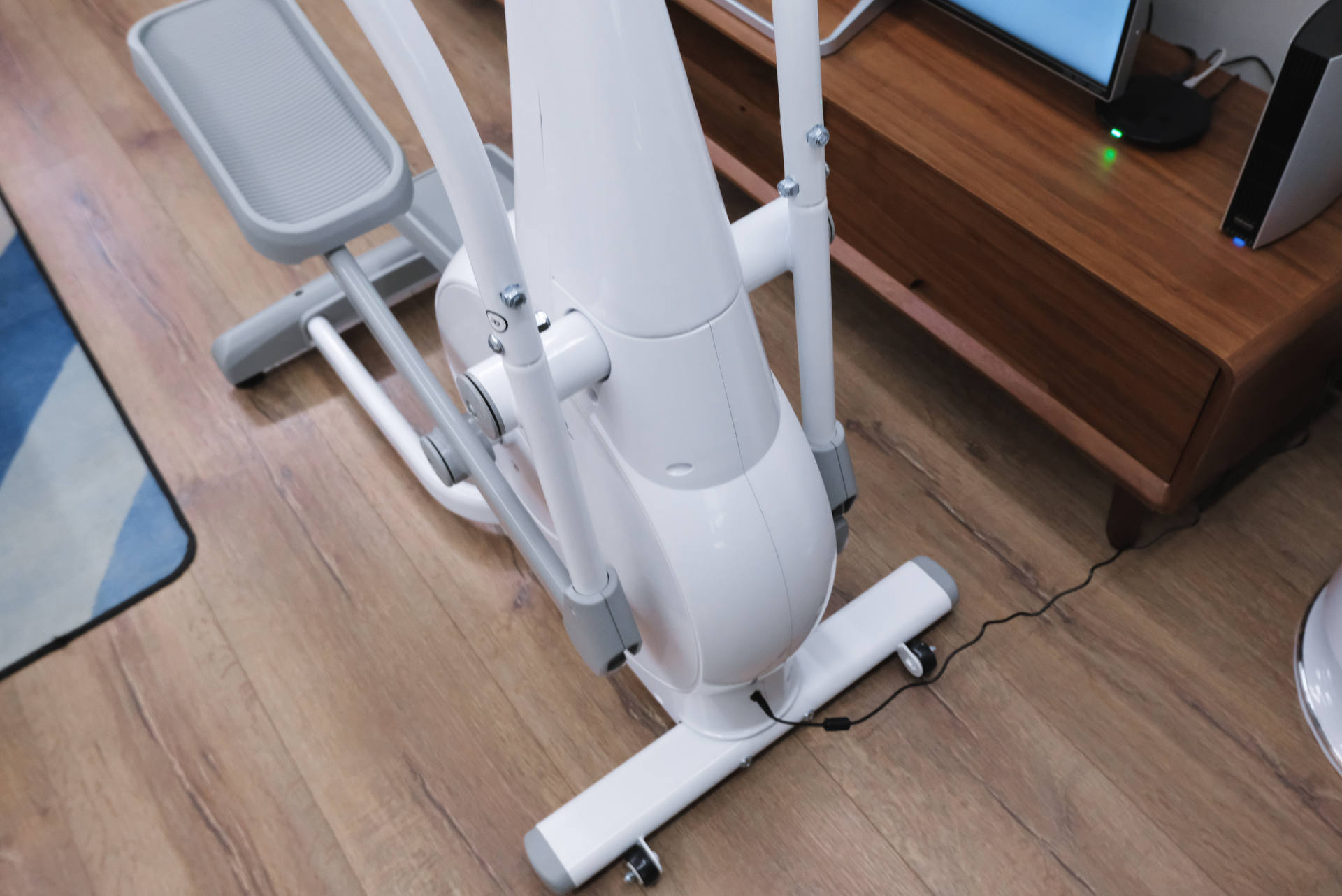 野小兽椭圆机e30s好还是t30s好,打造一个家用健身房