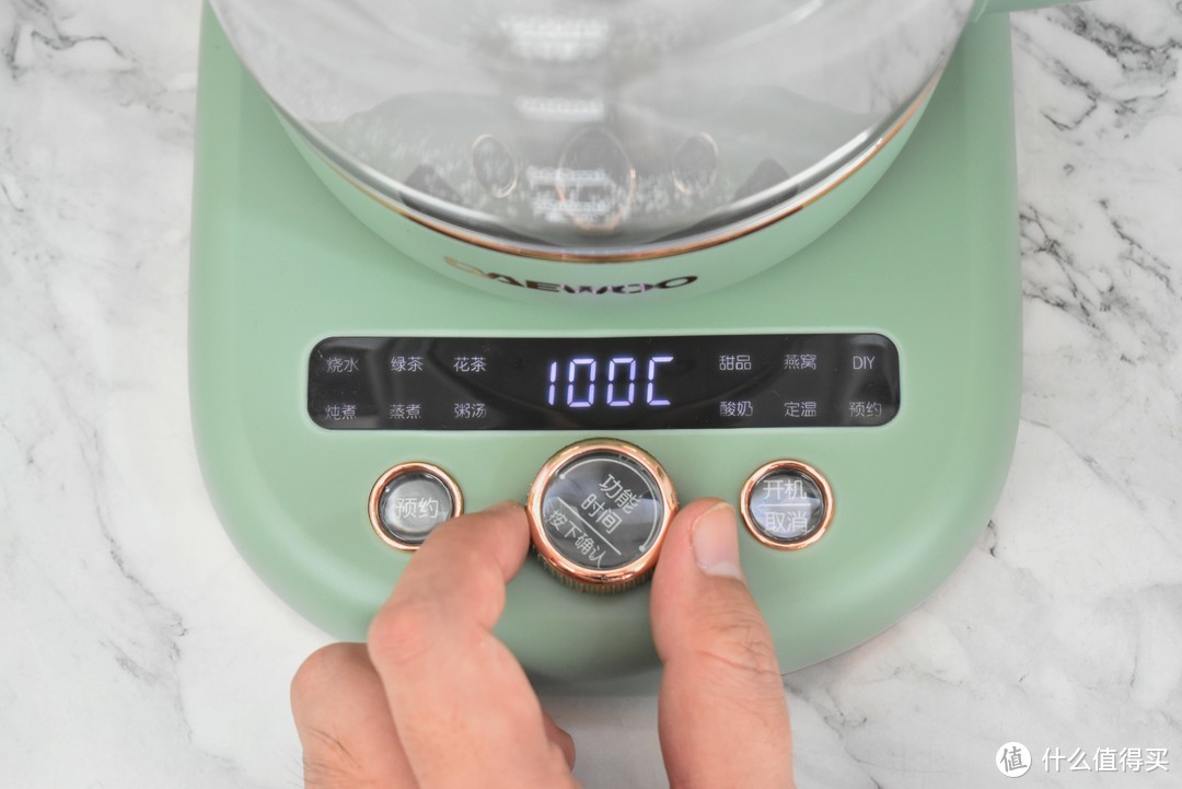 养生壶全自动多功能24小时保温,拥有一台多功能的大宇养生壶