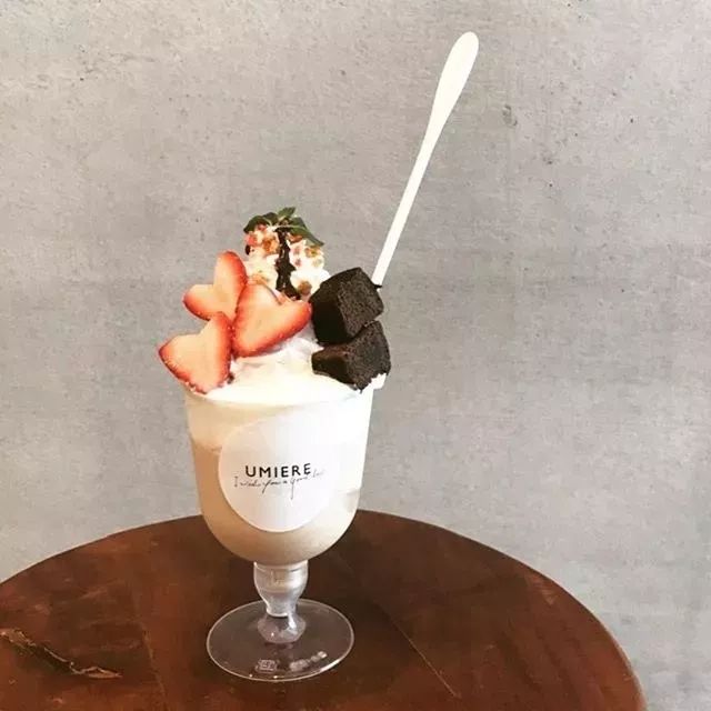 从味蕾上享受北海道的独特美食,重拾味蕾北海道香脆牛乳威化饼