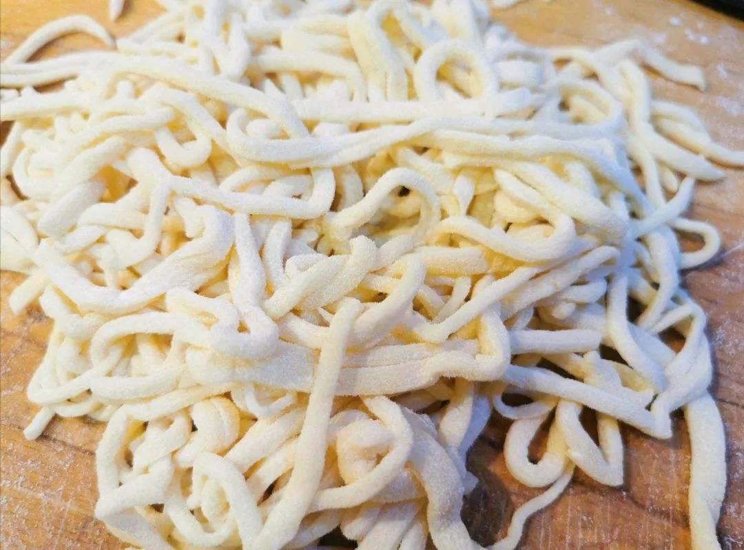 中国最适合摆摊卖吃的的城市,小县城卖什么吃的好有特色