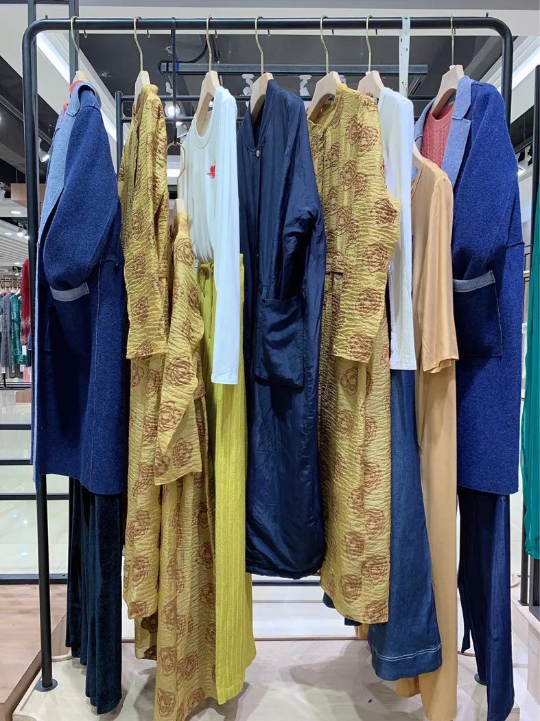 女装品牌折扣批发一手货源,什么是品牌折扣女装