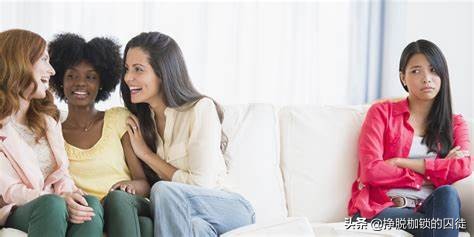 情感创伤后应激障碍会心痛吗,感情创伤后遗症一难过就心痛