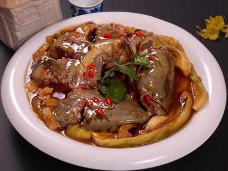 鲶鱼吃起来什么味道,鲶鱼吃得好不好