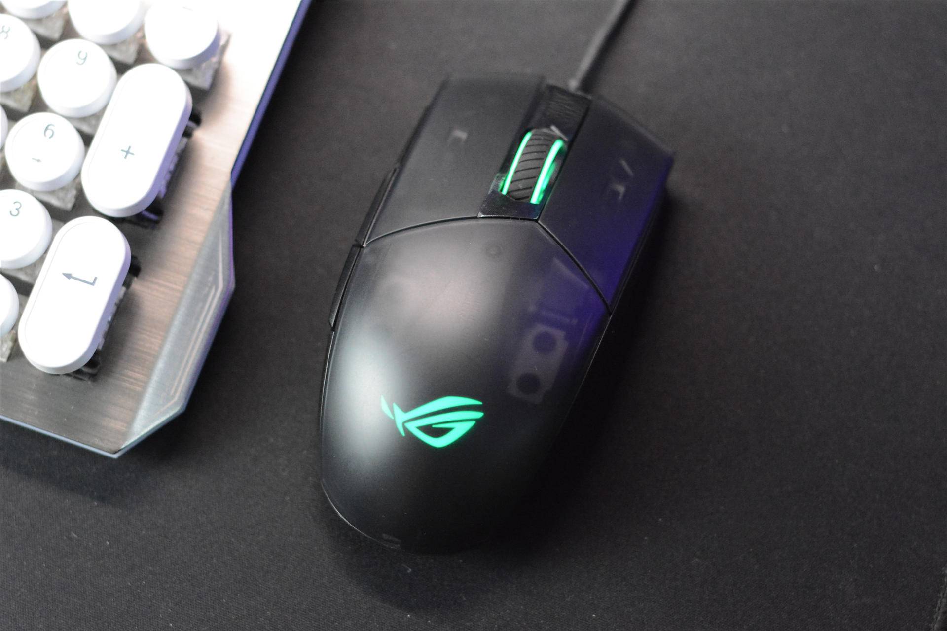 rog影刃2有线鼠标值不值得买,rog影刃2无线鼠标测评