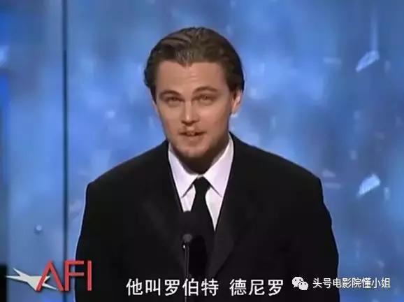 口碑火爆的小丑到底是怎样的神作,口碑炸裂的小丑是一部什么电影