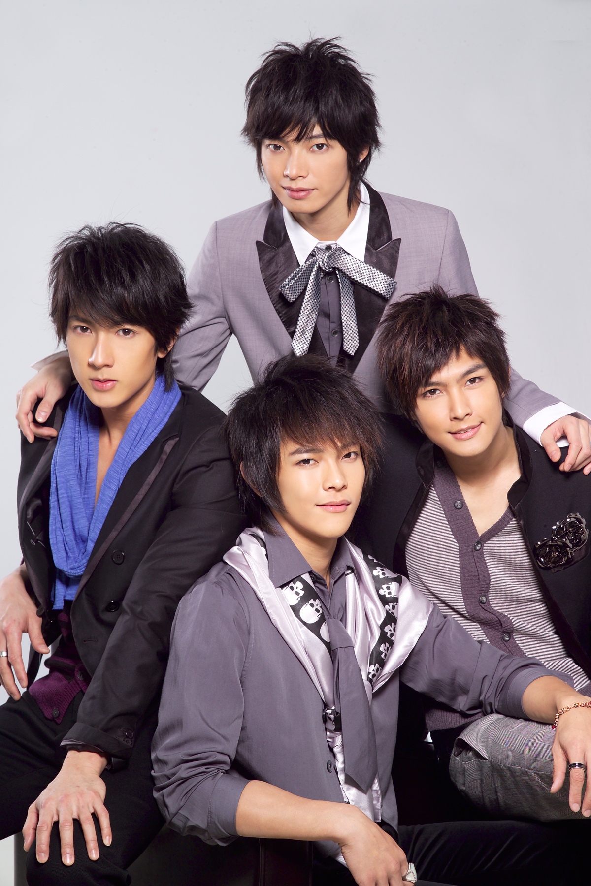 中国男团组合有哪些 (最近比较火的男团有哪些组合)