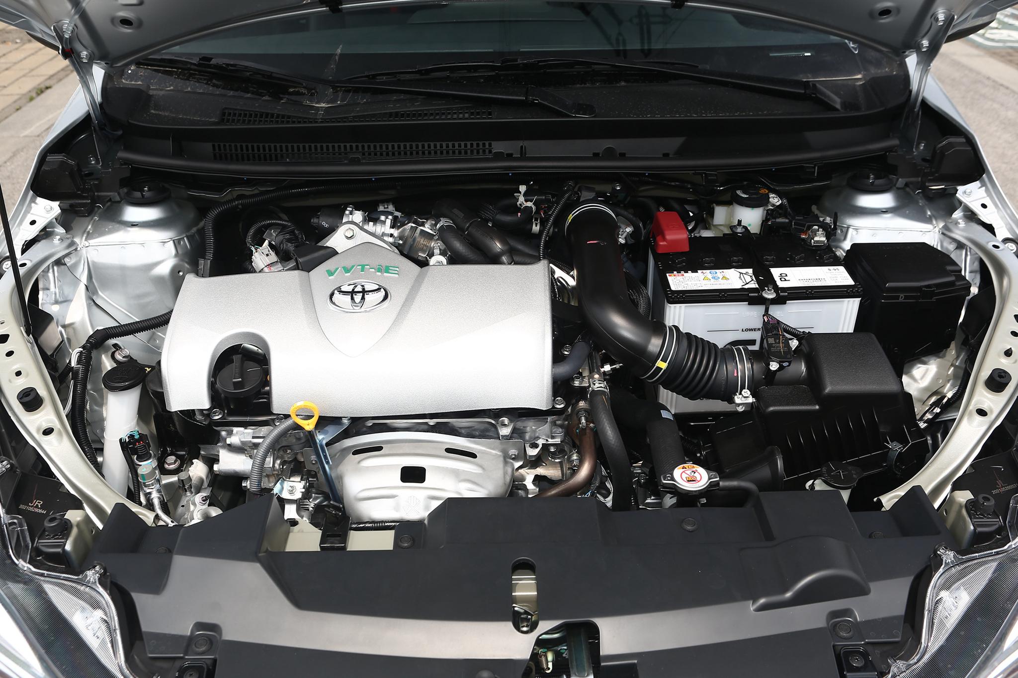 这二款日系耐用低价代步车，空间大油耗低，停车也方便养车也低廉