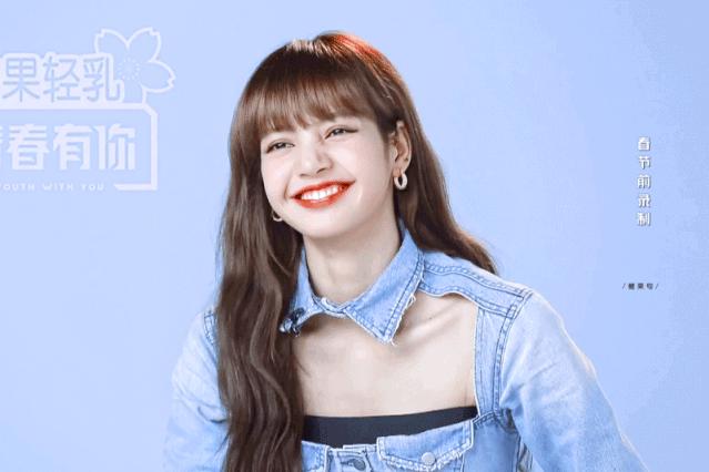 袖套毛衣时尚,最近很火的袖套毛衣蓝色