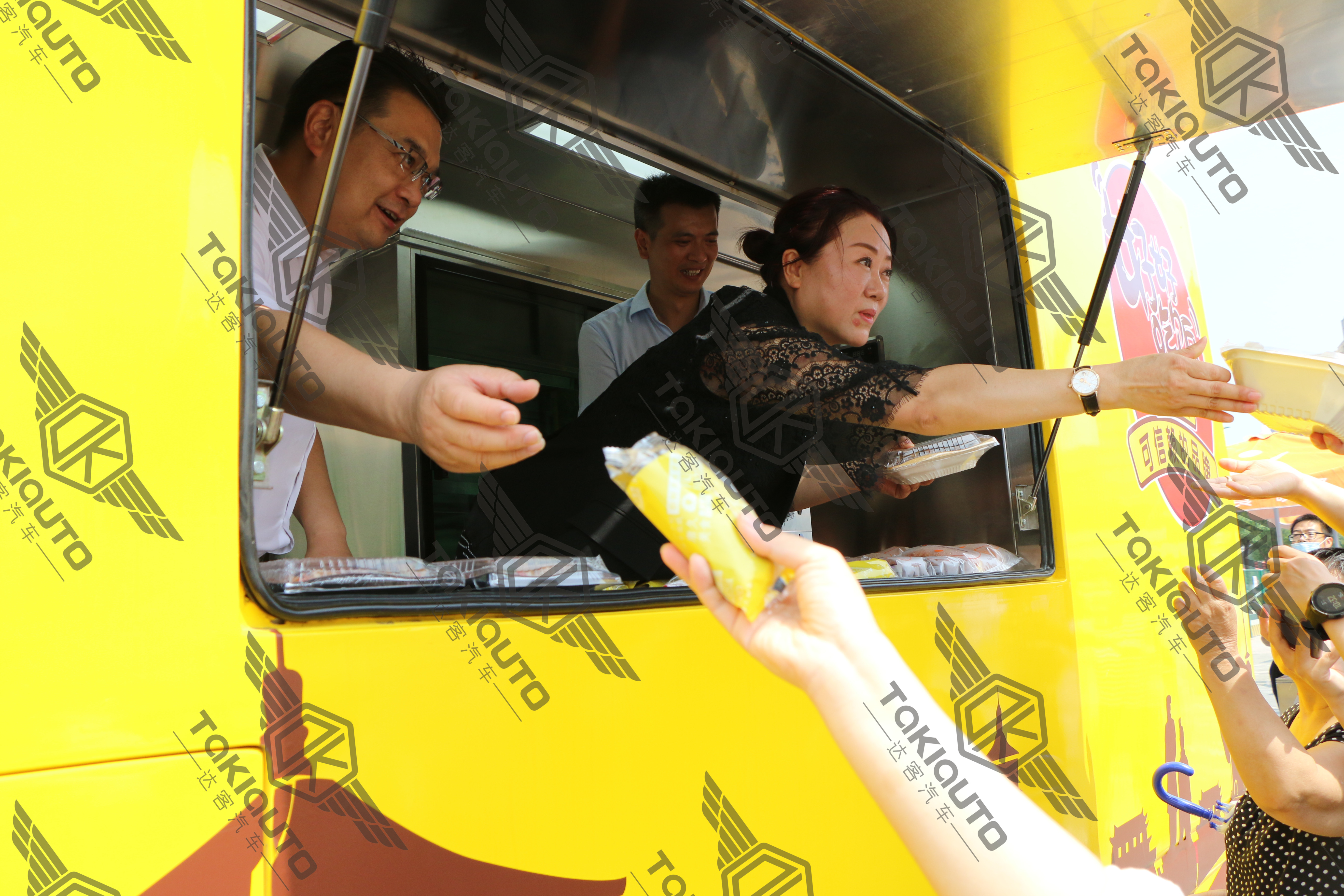 大黄蜂电动三轮餐车,大黄蜂移动餐车