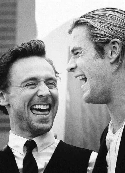 世界微笑日不要吝啬你的笑容,世界微笑日与所有的美好不期而遇