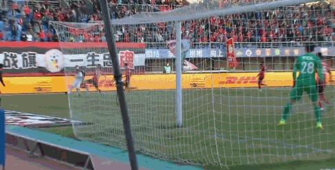 最喜欢的足球运动员,最伟大的10个足球运动员