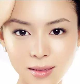 油脂型毛孔粗大怎么护理,毛孔粗大油光满面日常该如何清洁