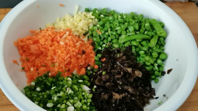 豇豆肉馅饺子怎么调馅好吃,豇豆虾米肉馅饺子
