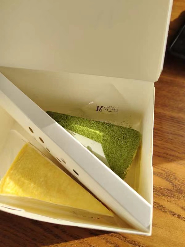 100元钱的千层蛋糕,158元双层网红蛋糕10寸