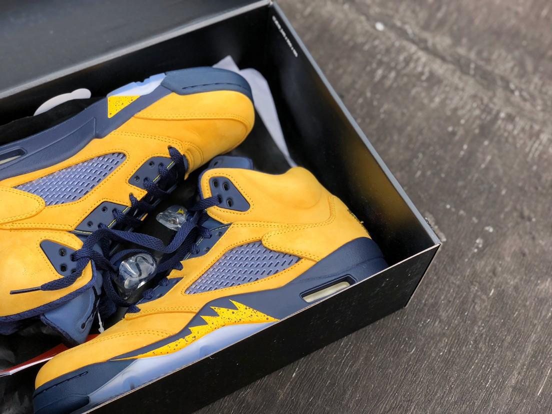 今日五双丨你会因为迷人的鞋盒而买鞋吗？（0902）