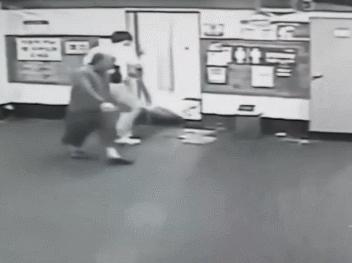 上海夫妇卫生间死亡事件,上海年轻夫妻厕所死亡