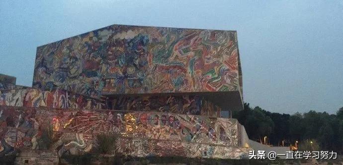 重庆：四川美术学院中国最美大学之一，去重庆旅游必打卡的校园