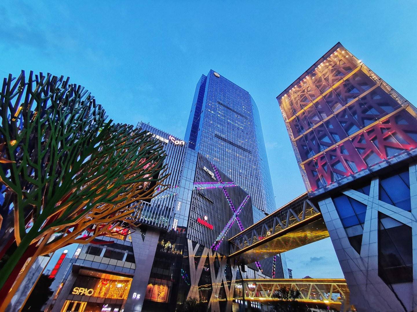 rog游戏手机2全套测评,rog游戏手机2上手体验