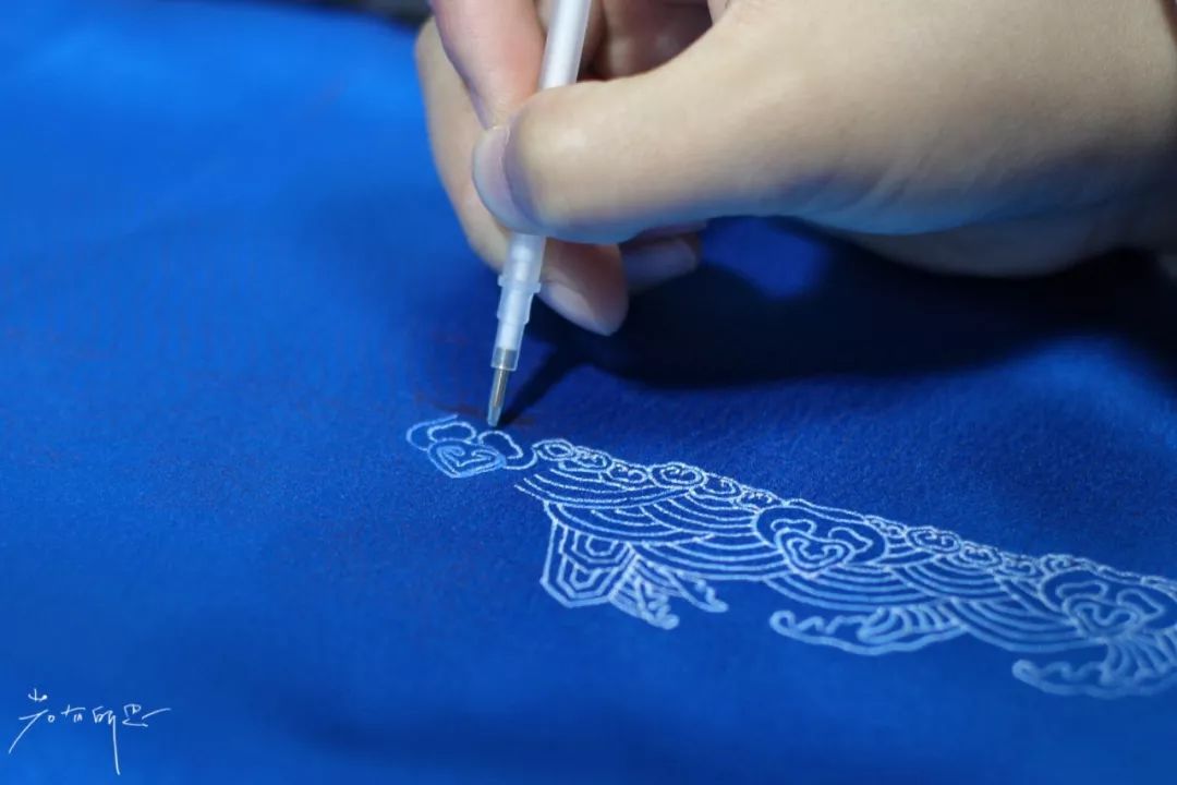 机票不到800元，第2次东北沈阳之旅，1个鸡架配老雪！