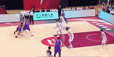 邹雨宸砍34分北控胜江苏止住连败,北控赛后邹雨宸