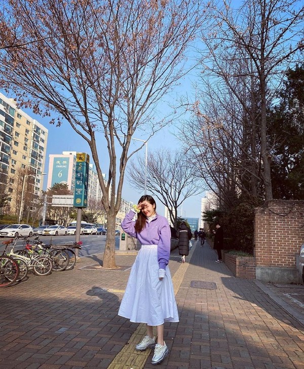 金泫雅一如既往的豪放穿搭,金泫雅时尚穿搭分析