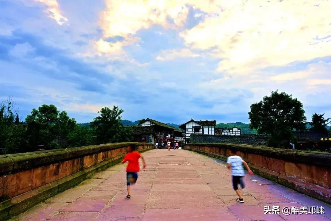 为什么有的人投资眼光很准,为什么越来越多的资本想投资酱酒