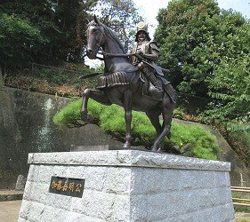 日本百大名城,日本四大必去景点