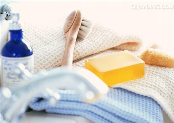 英国留学生活打包清单,英国留学打包行李箱