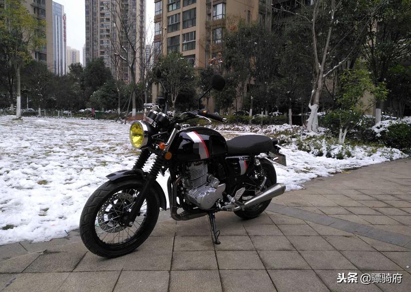 幽客uk400改排气,幽客uk400和鑫源400对比