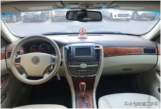 2万开回美式油老虎，后排沙发气场足