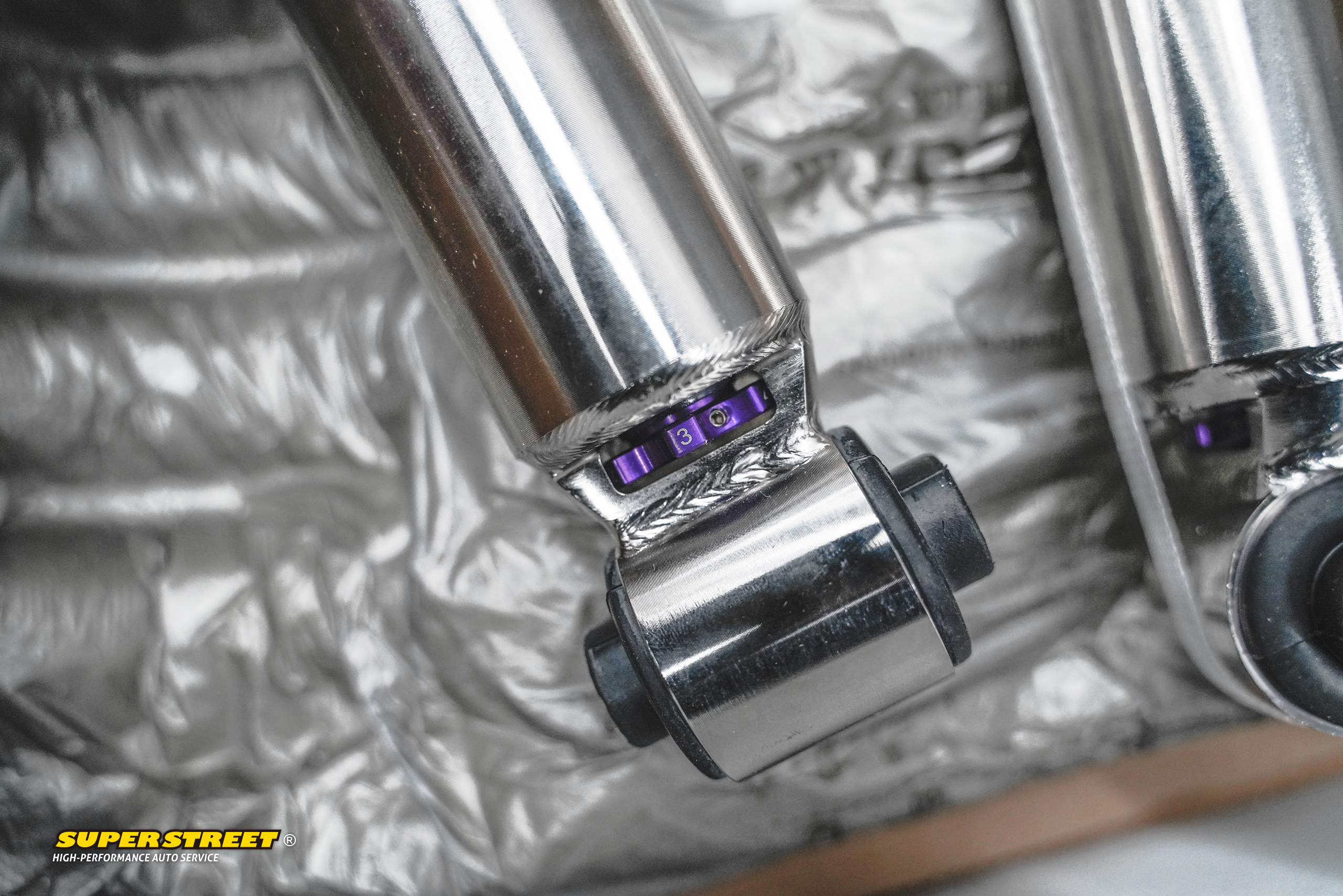 奥迪s3绞牙避震效果图,奥迪s3改装大涡轮