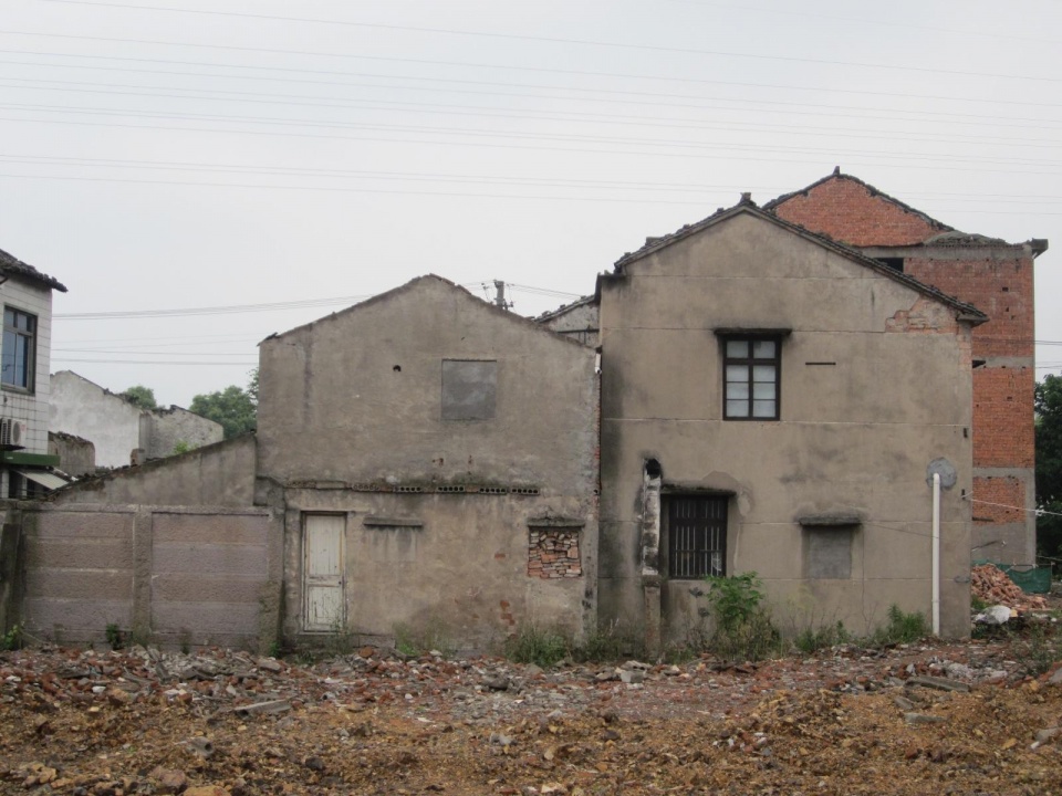 居住麻雀屋栋梁辈辈出,居在麻雀屋栋梁辈辈出什么意思