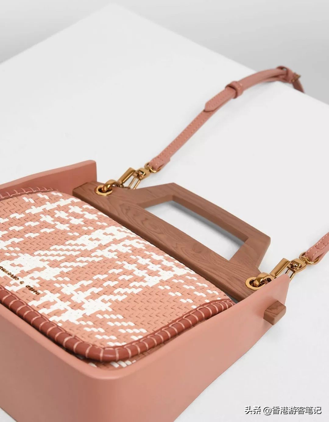 小ck不可以退吗,小ck为什么突然很便宜了