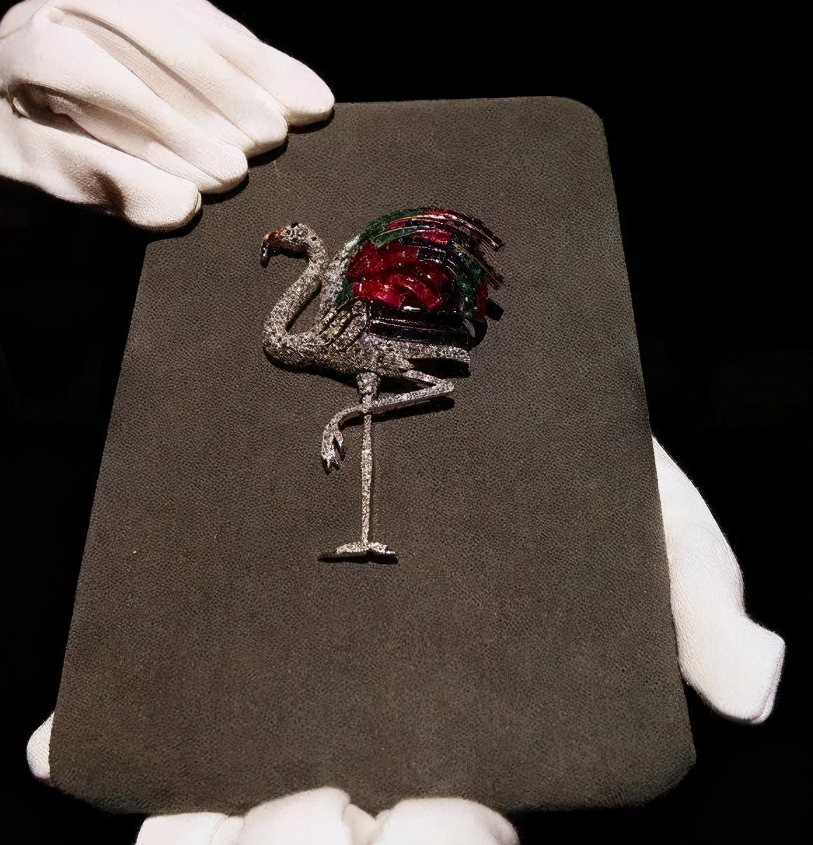 卡地亚的珠宝有什么魅力,让女人疯狂的世界十大珠宝品牌