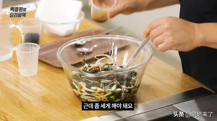 夏天总想喝点爽的？清凉海带汤，一口找回失去的胃口，简单零失败