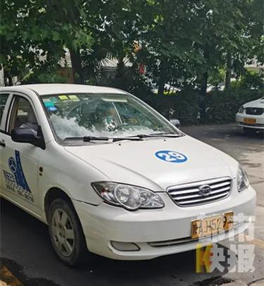 西安一抗疫护士学车遇惊喜驾校竟然费用全免!网友:满满都是爱