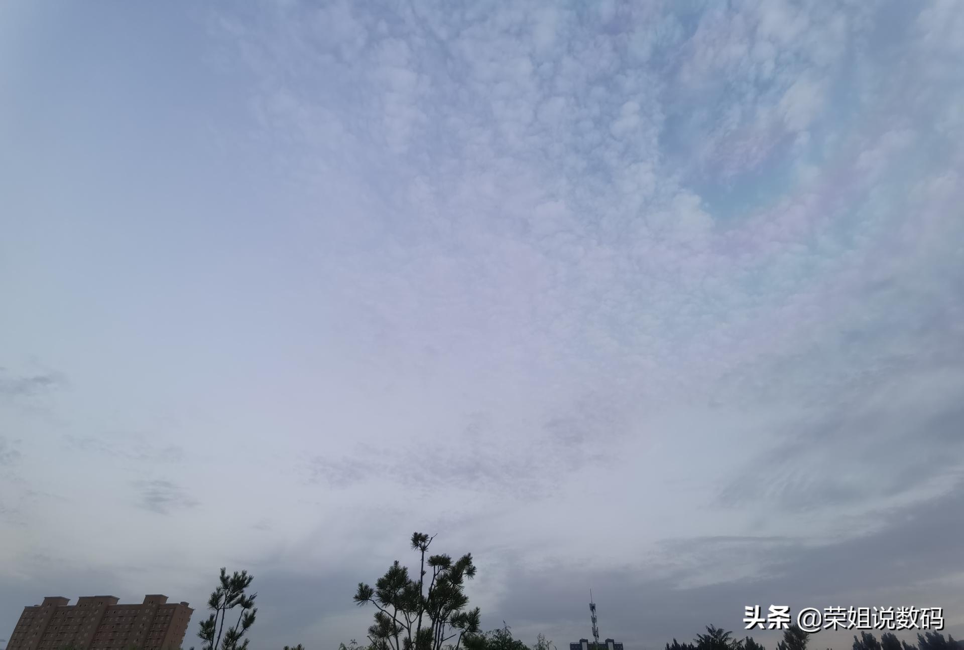 手机摄像头保护膜真的好用吗,手机的摄像头保护膜有必要买吗