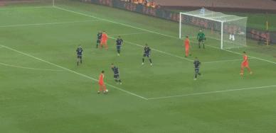 国足暖心,国足暖心片段