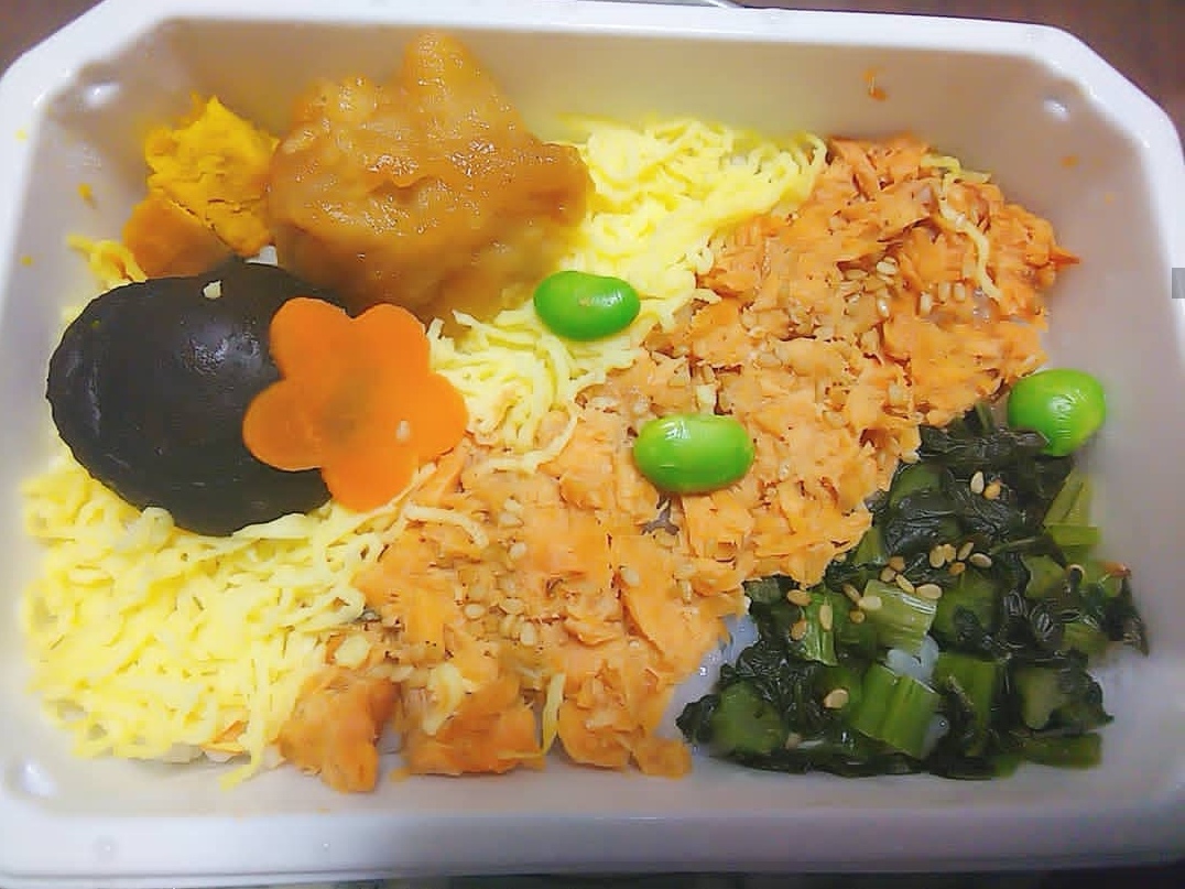 日本航空飞机餐免费吗,日本飞机盒饭