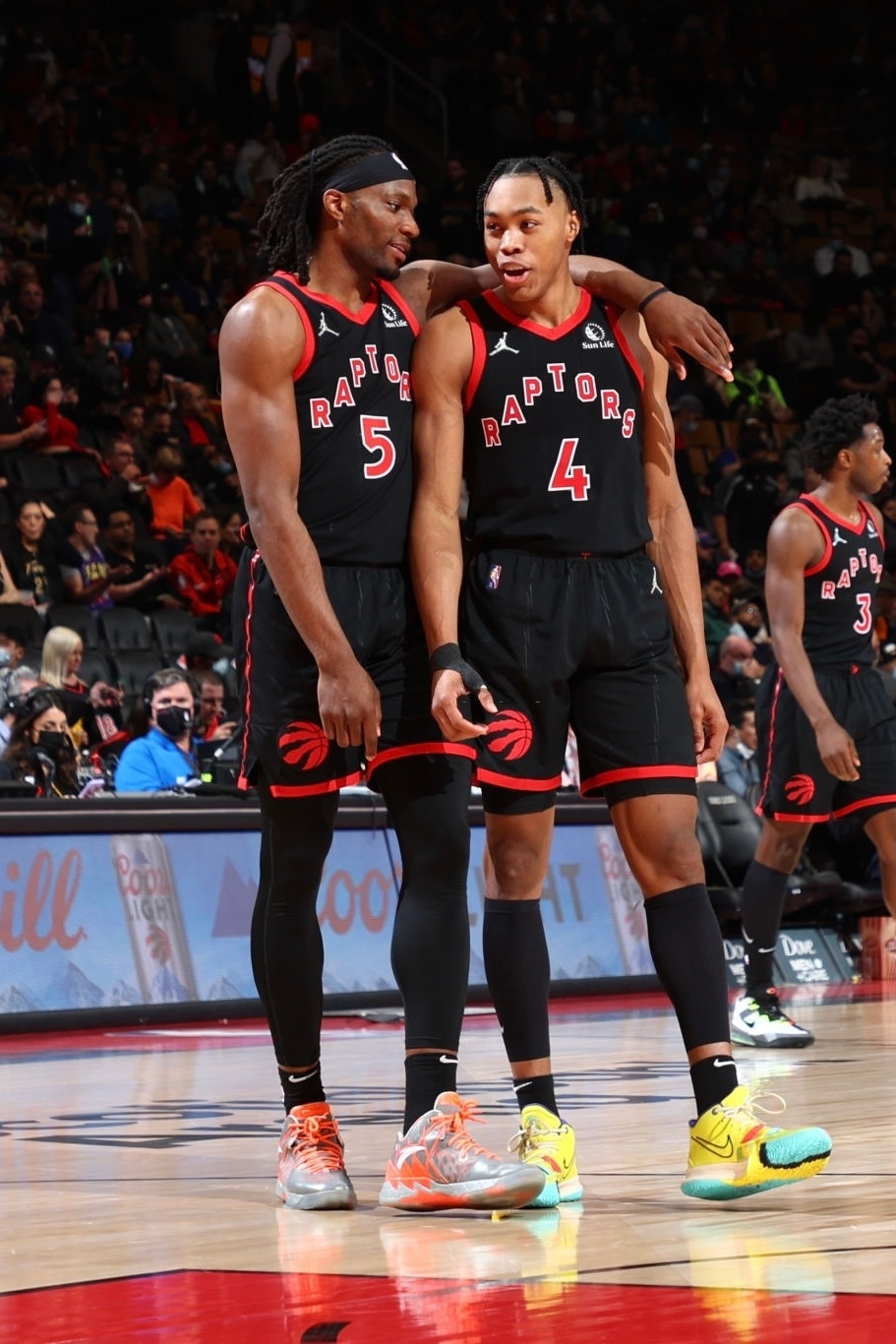 周琦和曾凡博天赋,曾凡博周琦