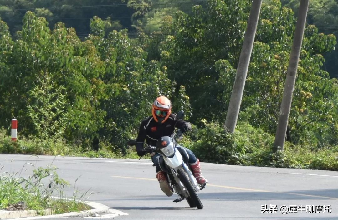 豪爵nk150s越野视频,豪爵nk150s越野摩托车试驾