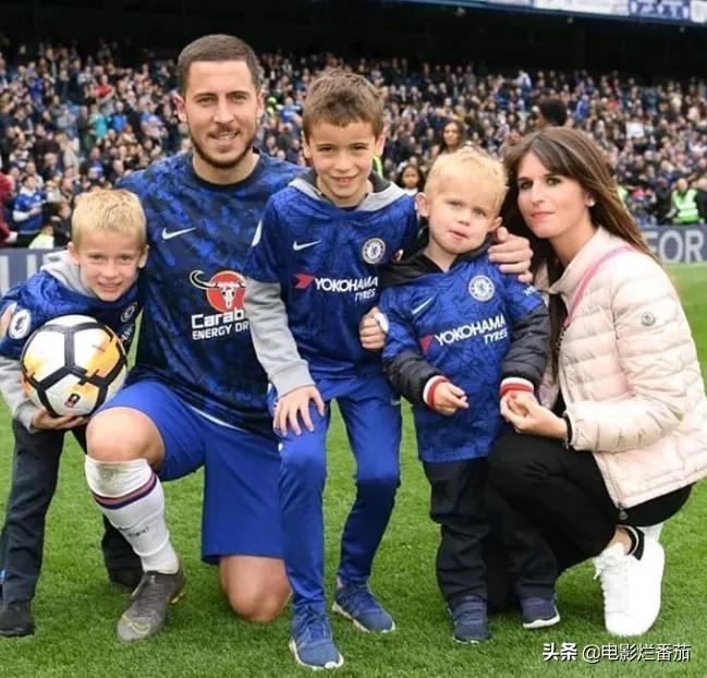 十位美艳太太，莱万妻最“凶悍”，皮克妻最有名，格策妻最有手段