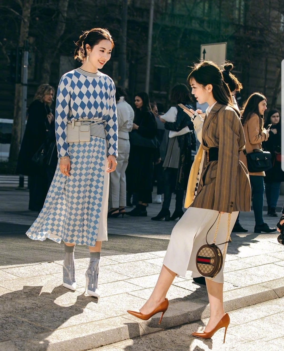 韩国复古风穿衣搭配,韩国首尔女生的早秋穿搭