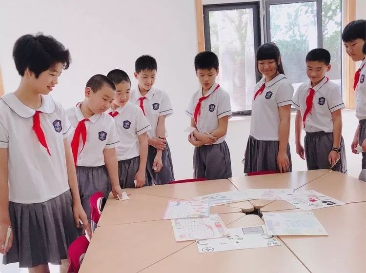 手抄报之魔力英语