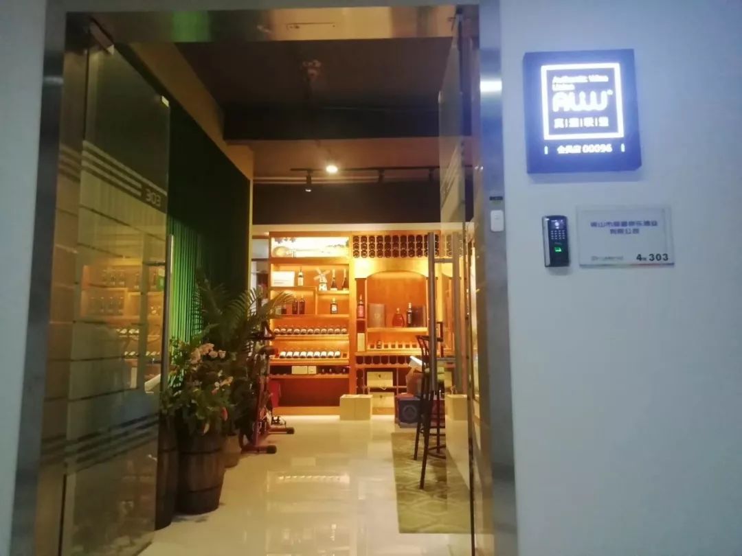 不管你在哪里都要回家过节,不管你在哪都要好好的过年