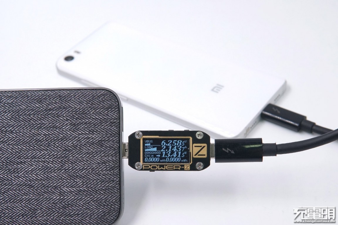 苹果原装快充和认证的紫米快充,紫米10000毫安尊享版拆解