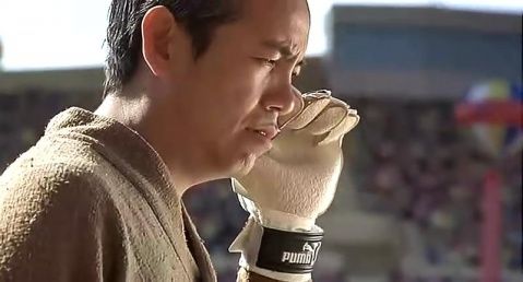 周星驰是不是跑龙套的,周星驰跑龙套就不是人了吗