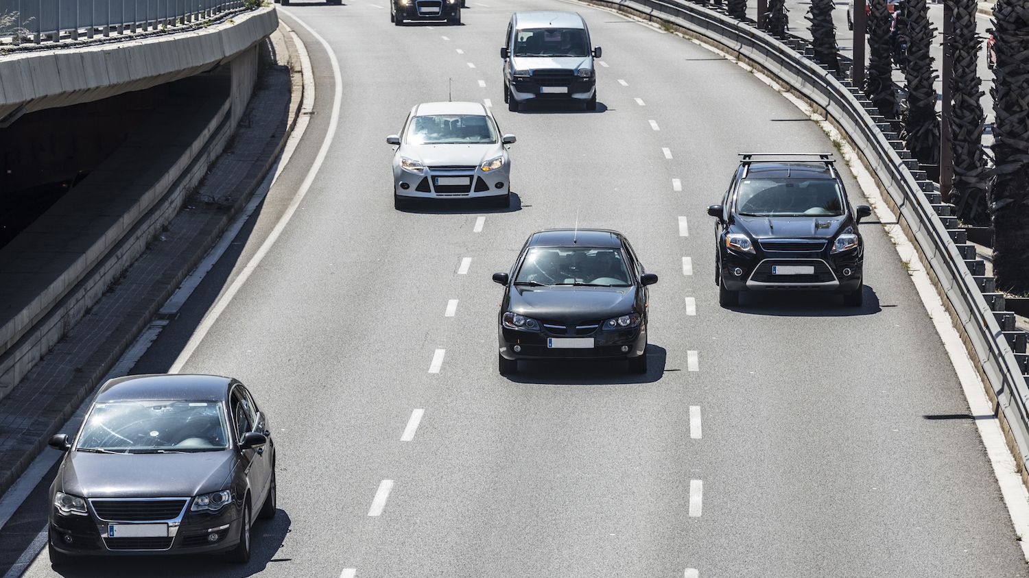 开车上高速注意事项详解,新手晚上开车上高速技巧