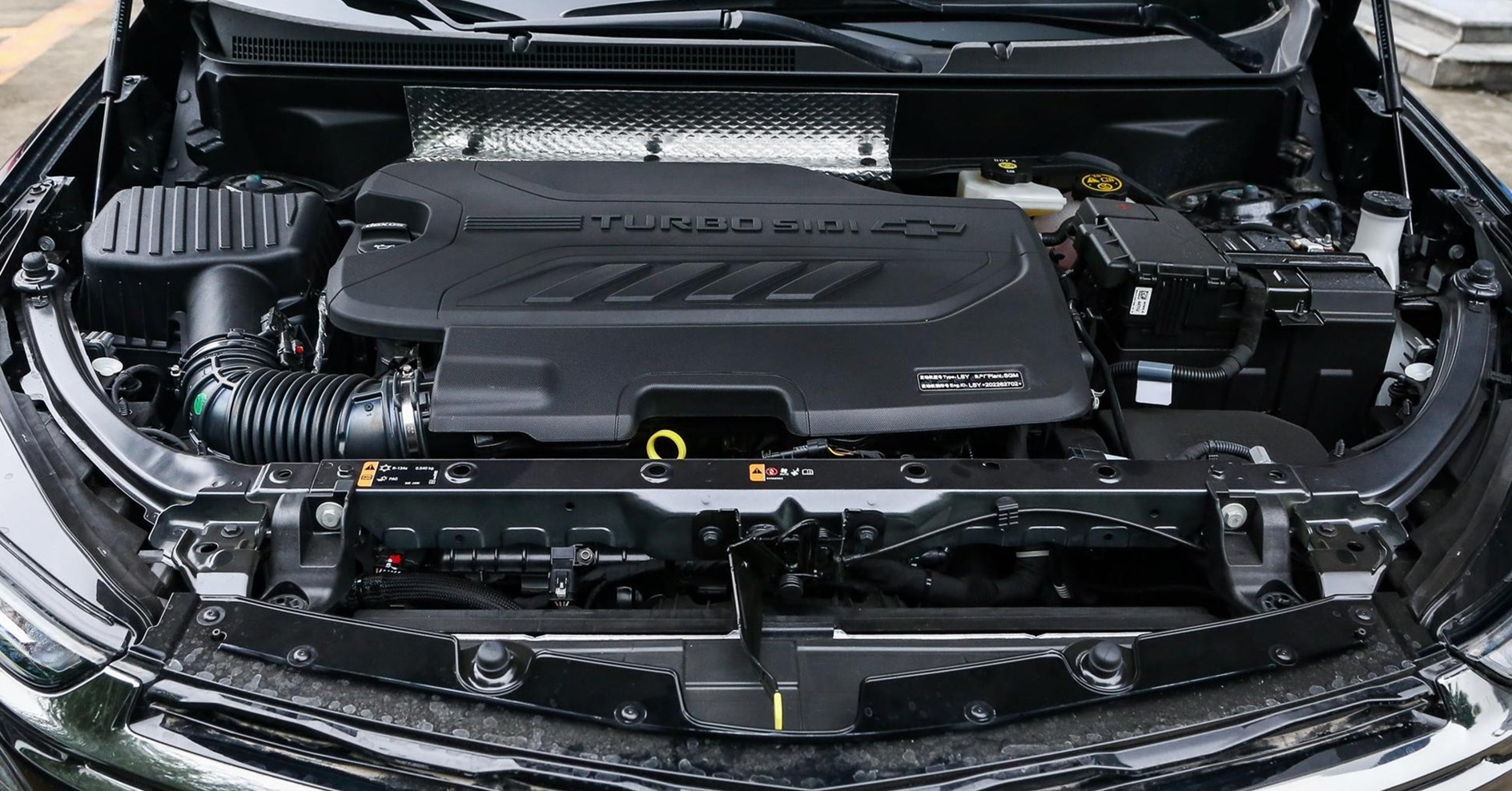 雪佛兰探界者内饰有多少种颜色,雪佛兰探界者内饰改装全套